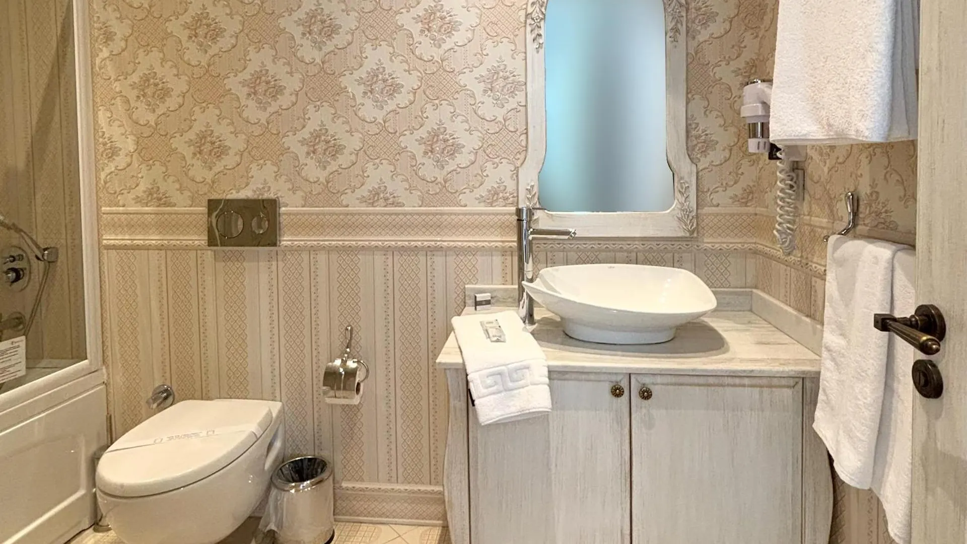 Elegance Asia Hotel 이스탄불 4*,  터키